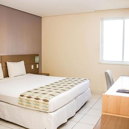 Stop Way Hotel Sao Luis Bagian luar foto