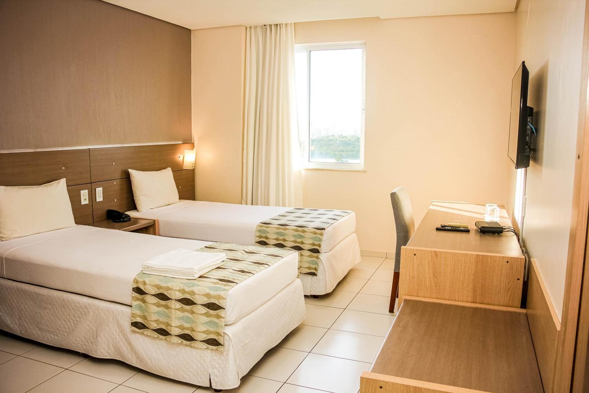 Stop Way Hotel Sao Luis Bagian luar foto